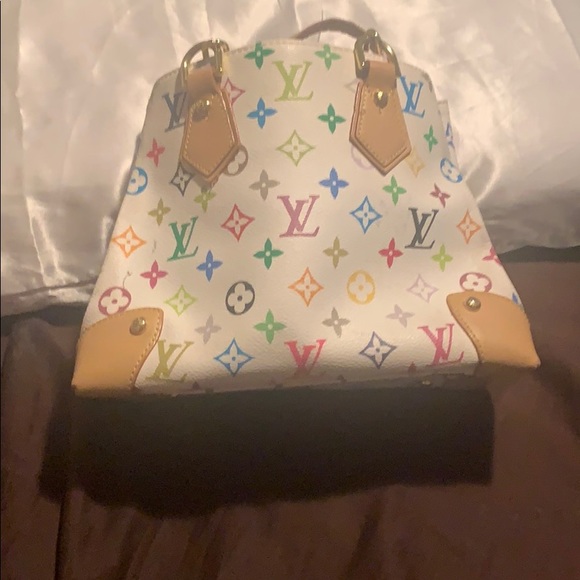 Handbag - Picture 7 of 7